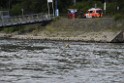 Uebung BF Taucher und Presse Koeln Zoobruecke Rhein P074